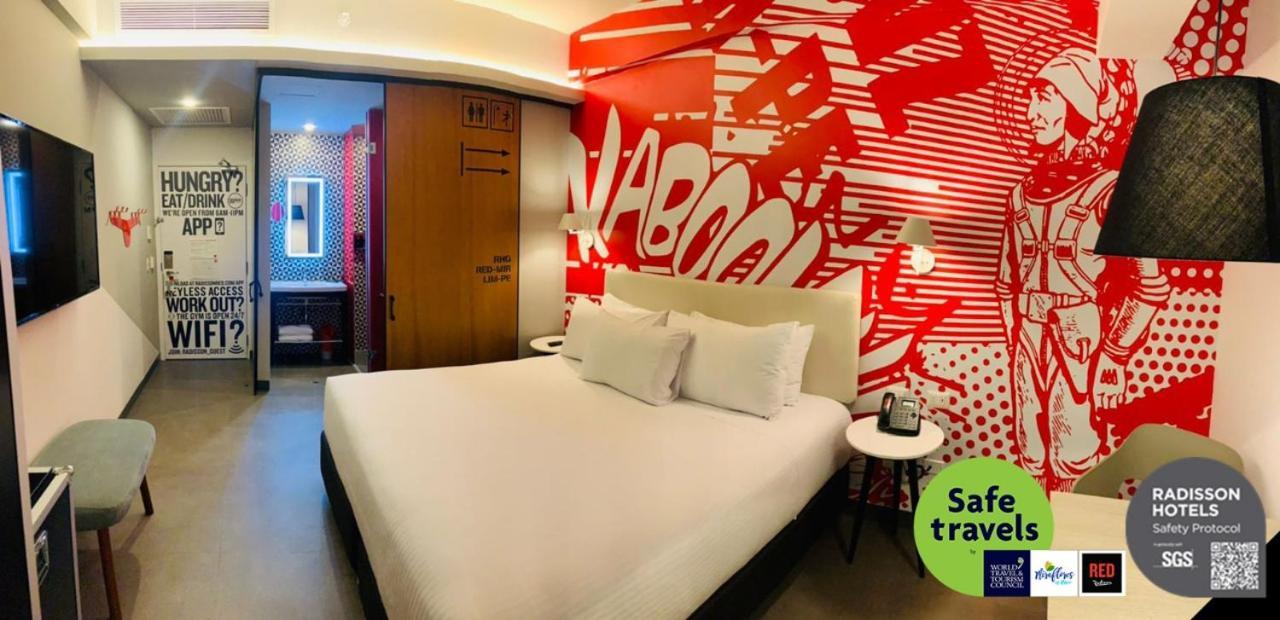 Radisson Red Miraflores Lima Exterior photo